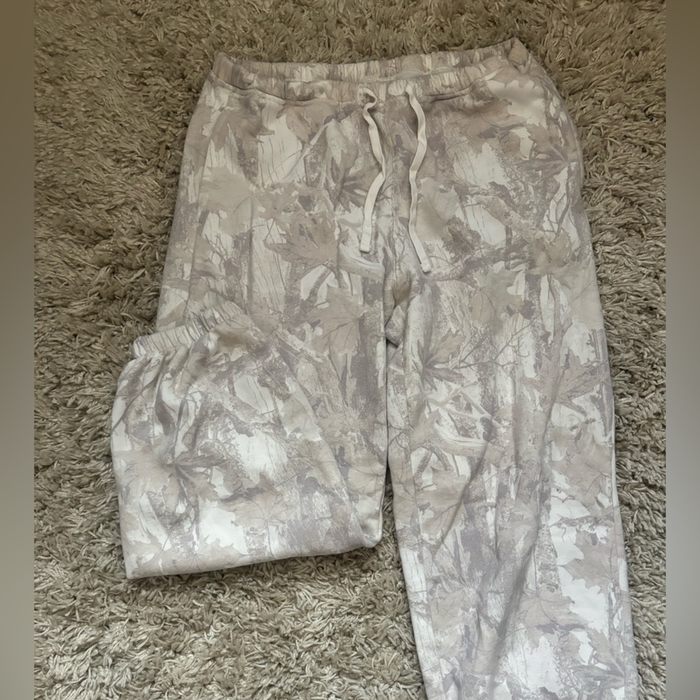 Hollister Camo Fleece Jogger Sweatpants